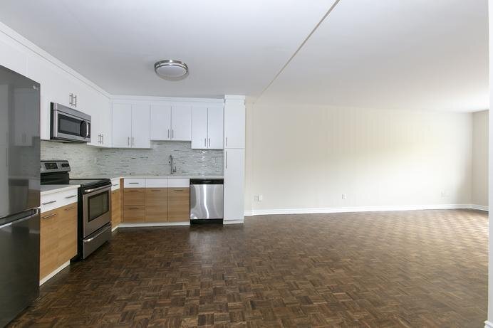 Studio - 25 Avenue Vincent-D'Indy, Montréal | 3220543