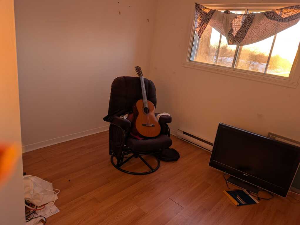 LAVAL, AUTIEUL- BEAU GRAND 4 ½ A LOU | 3220554