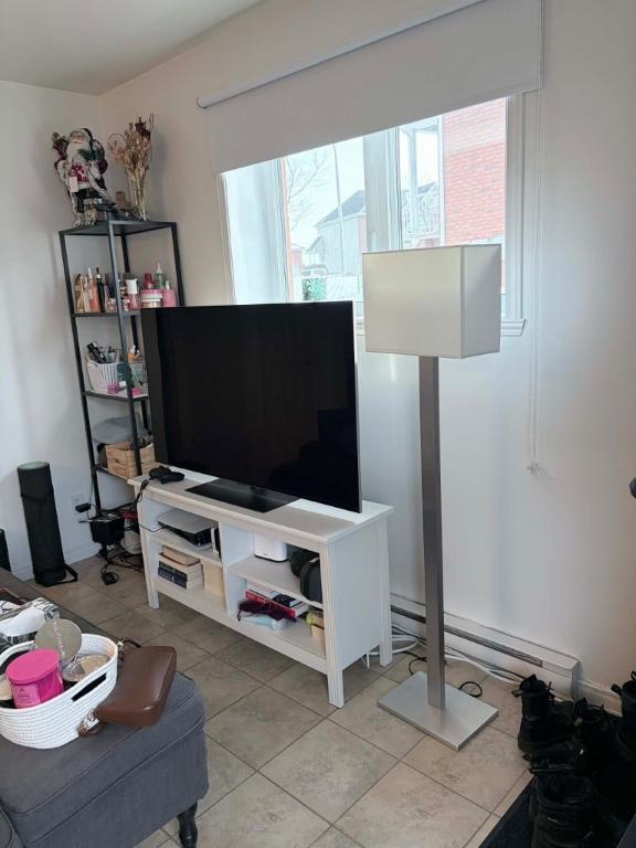 Logement 3 1/2 | 3220748