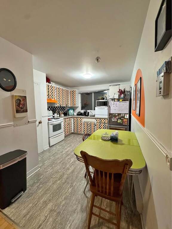 5 ½ LIBRE LE 1ER JUILLET À CHICOUTIMI | 3220808