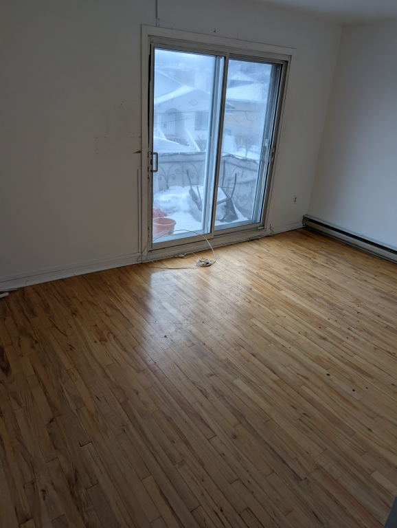 4 Et Demi Haut D Un Triplex à Mtl-Nord | 3220825