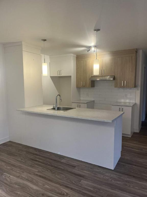 4 1/2 À LOUER - MONTRÉAL-EST - APPARTEMENT À LOUER | 3220885