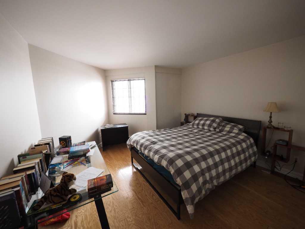 Grand appartement 3 et 1/2 (condo) à louer au coeur du Vieux-Longueuil, semi-meublé. | 3220891