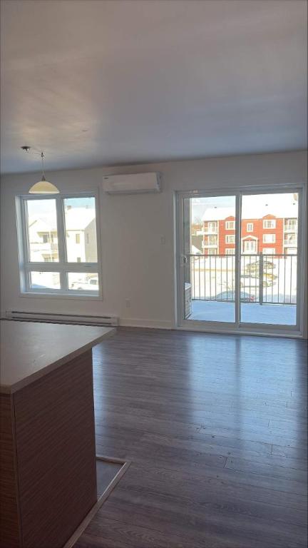 4 1/2 À LOUER - SAINT-JACQUES - APPARTEMENT À LOUER | 3220915