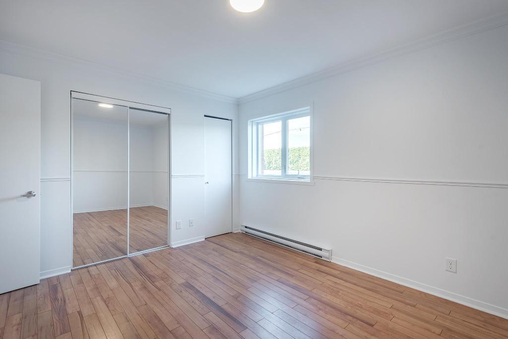 3 1/2 AVEC TERRASSE SAINT-BASILE-LE-GRAND ADJACENT SAINT-BRUNO-DE-MONTARVILLE | 3220930