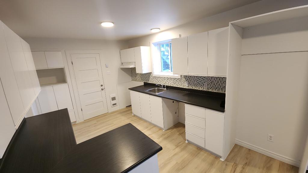 5½ sur 2 étages Face Parc des Îles secteur St-Timothée – 1 455$ | 3220939