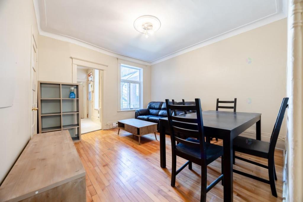 Très grand 4 et 1/2 au plateau Mont royal | 3220940