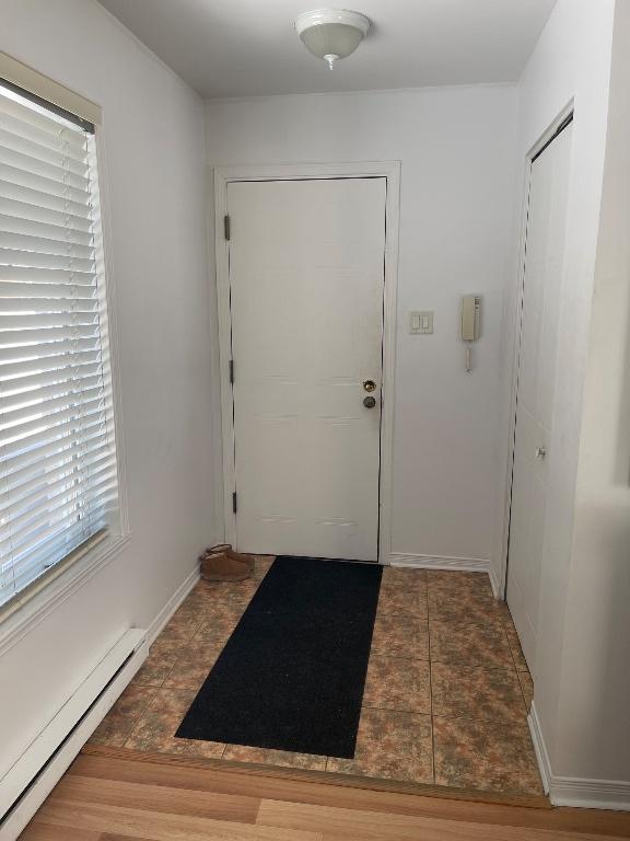 Gd 4 1/2 sur Hortensia-La Plaine disponible | 3220963