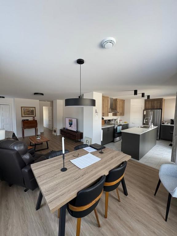 4 1/2 + GARAGE - Saint-Charles-Borromée | 3220973