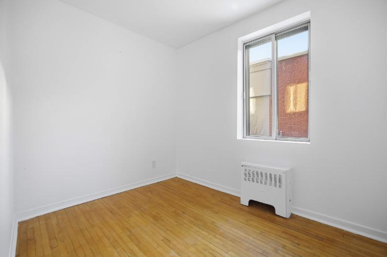 3 CH - 1 SDB - Montréal - $1,800 /mo | 3221002