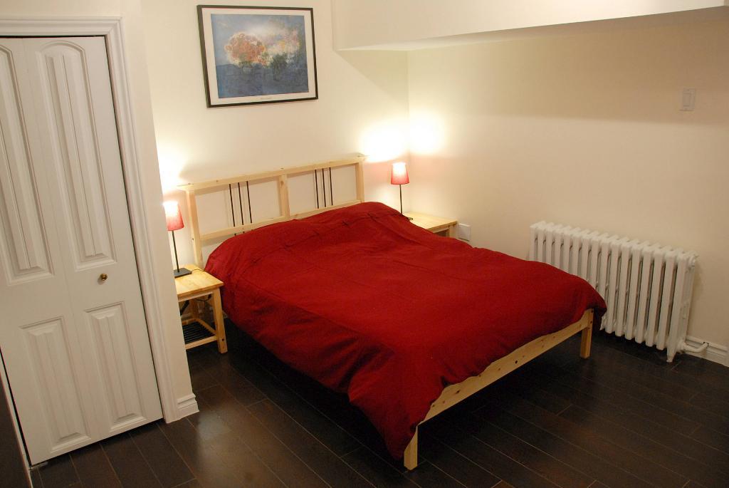 5mn à pied métro Sherbrooke; 4 1/2 meublé tout inclus; | 3221021