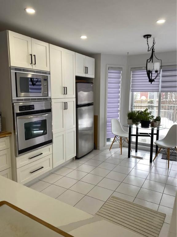 Élégante maison de ville meublée a Longueuil – Cadre résidentiel calme | 3221117