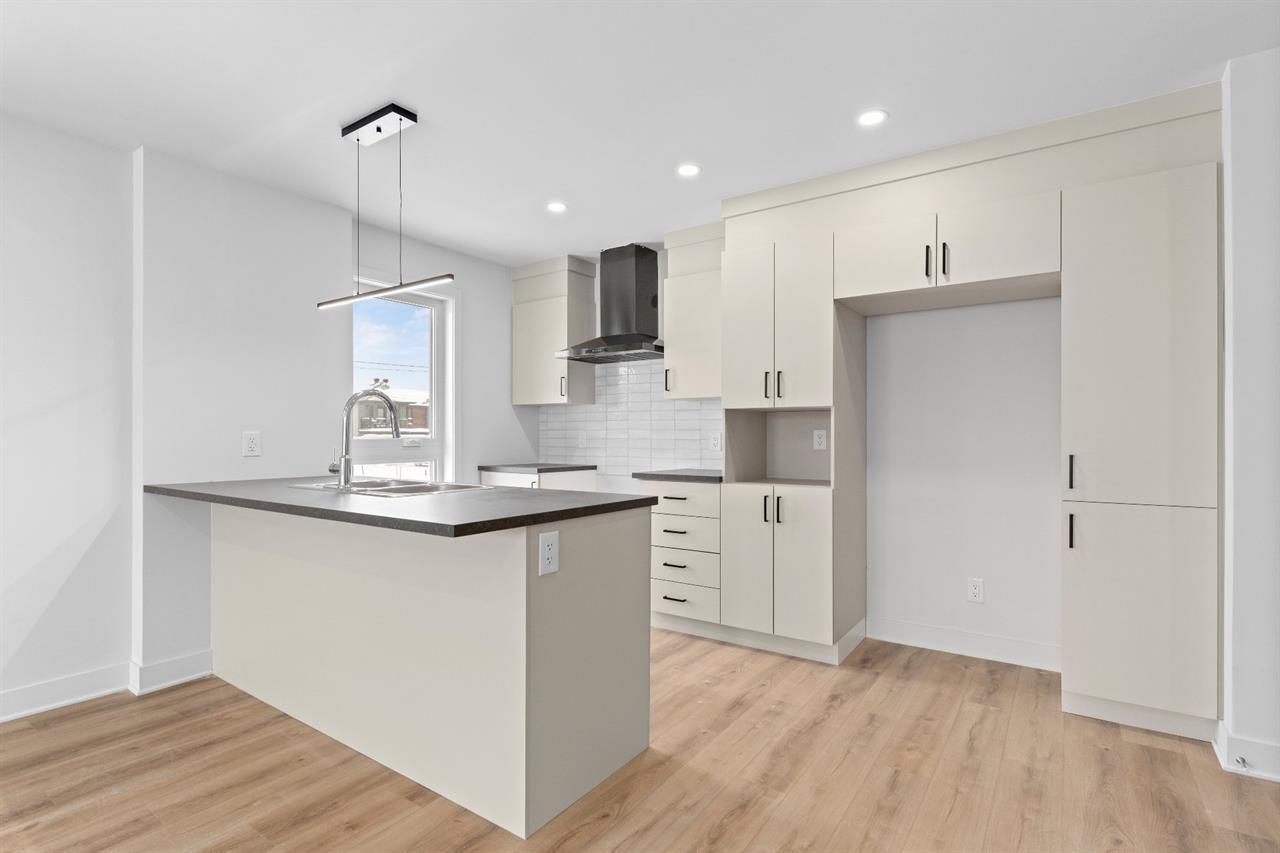 Appartement Salaberry-de-Valleyfield À Louer | 3221284