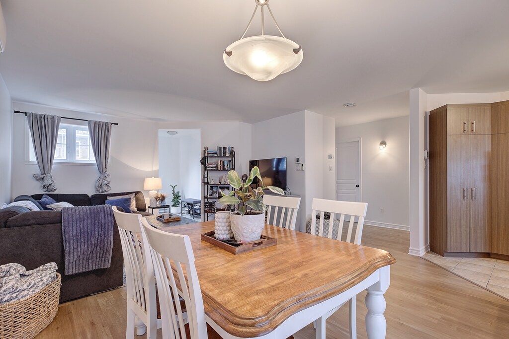 Beau Logement-Appartement 4 1/2 | 3221645