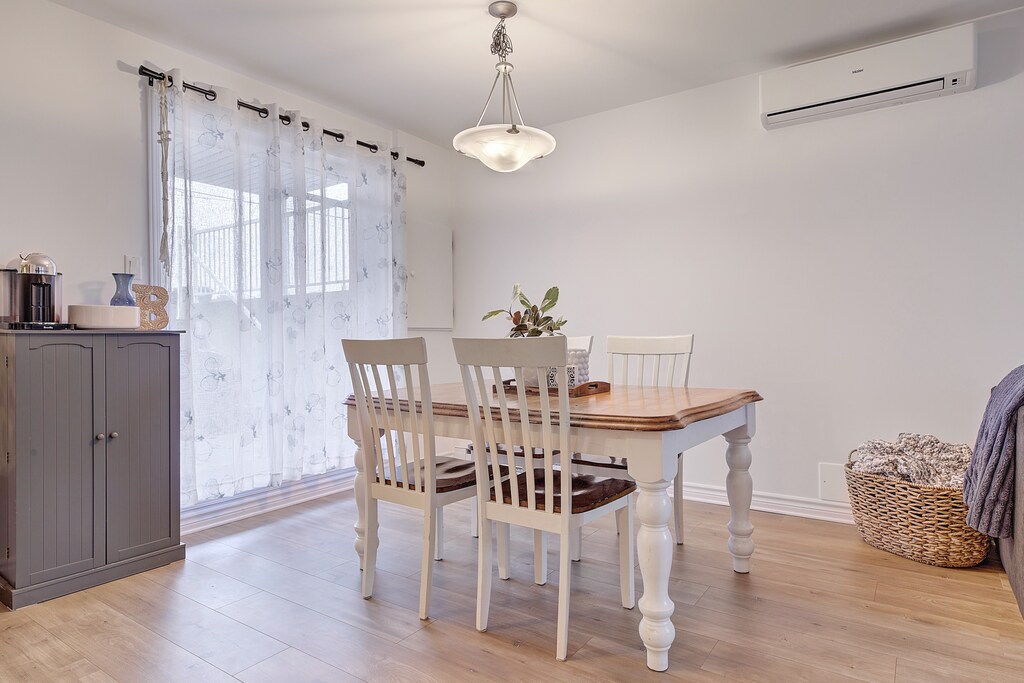 Beau Logement-Appartement 4 1/2 | 3221645