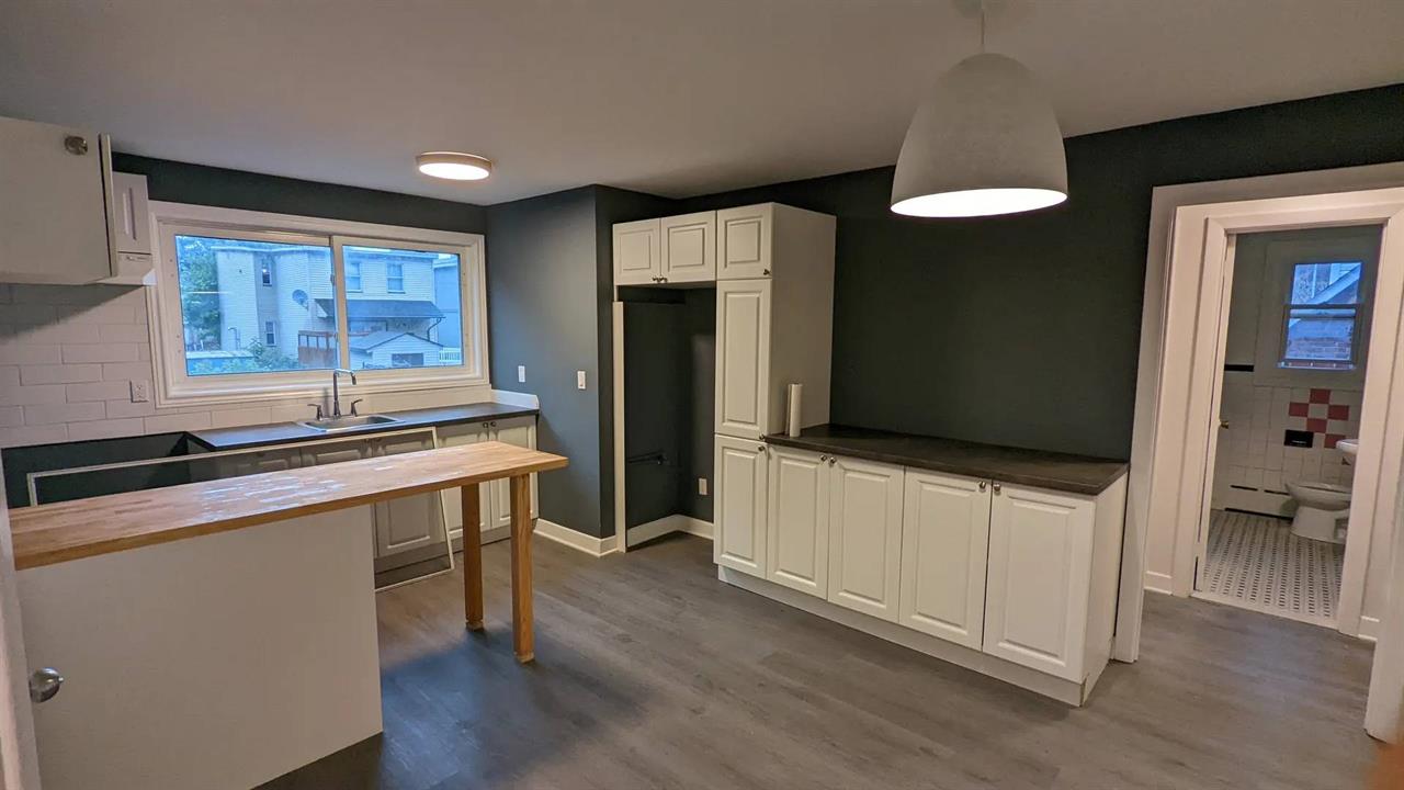 (Hull) Très Grand Logement De 2 Chambres | 3221719