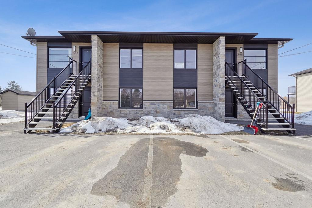 Magnifique 4 1/2 à PAPINEAUVILLE | 3221729