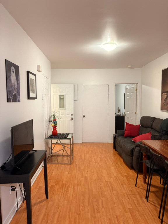 Meublé Et équipé Près Du Métro Viau | 3221735