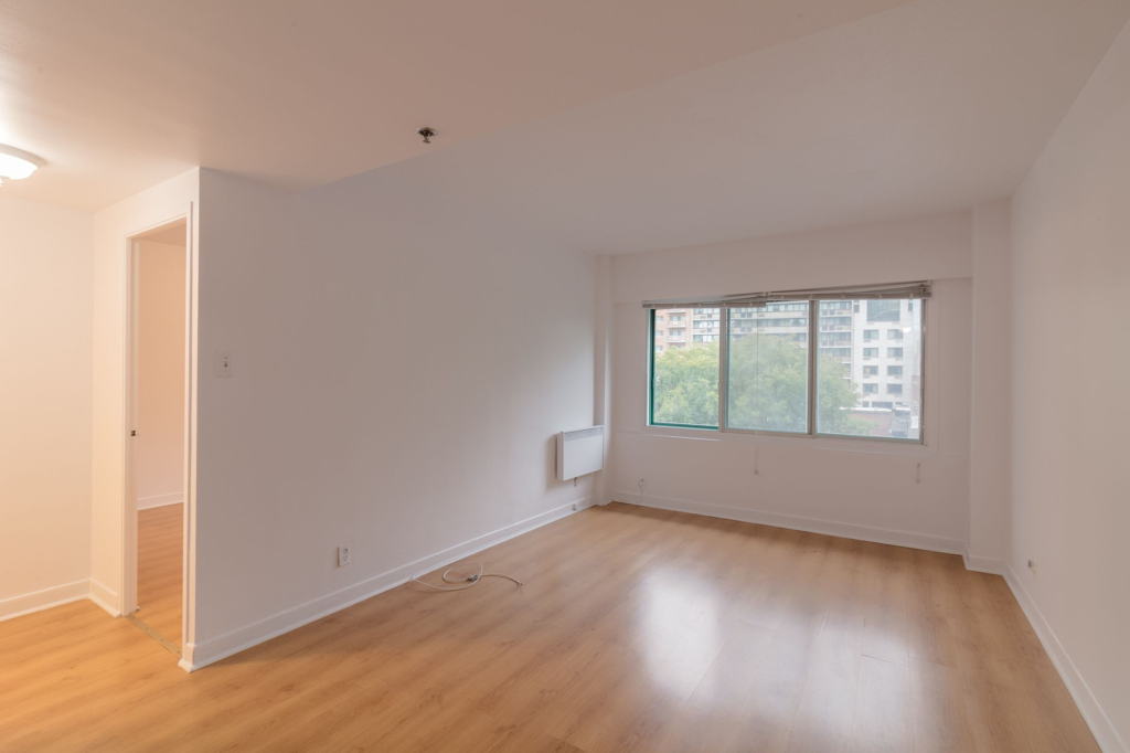 3 1/2 - MILTON PARK | 3221773