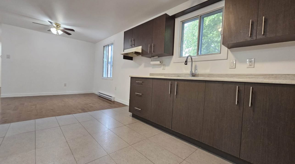 Appartement 4 1/2 à Louer | 3221778