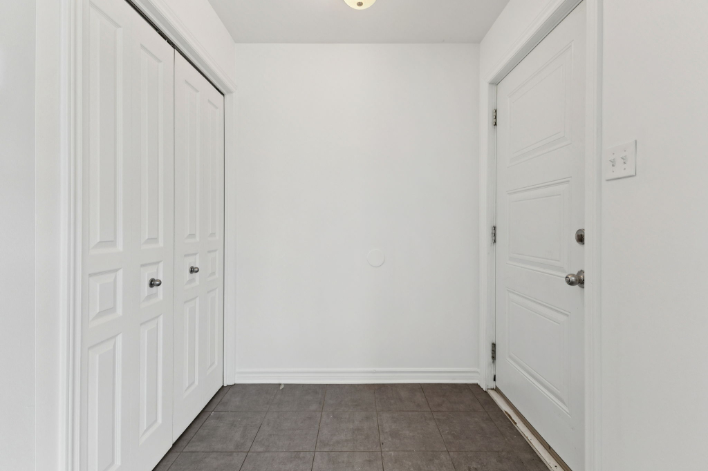 Février, Appartement 2CC, Templeton | 3221783