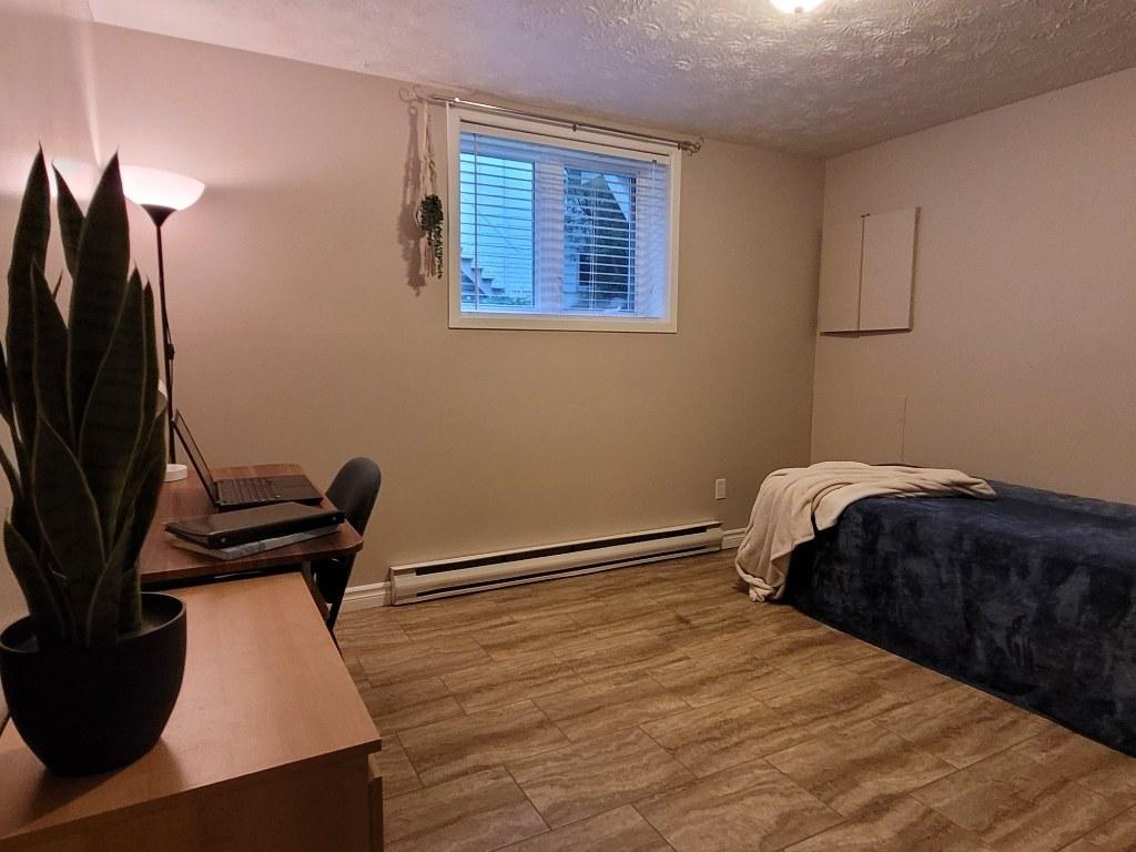 Chambre près du CEGEP. Étudiant 17-22 ans. Bail de 12 mois | 3221946