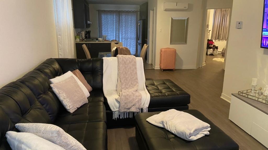 PAT :: 4 1/2 condo :: Demi sous sol | 3221967