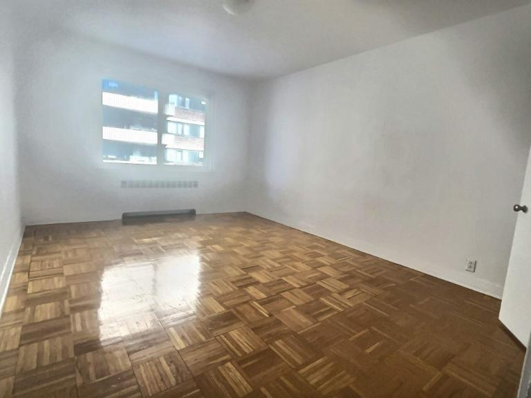 1 CH - 1 SDB - Montréal - $1,350 /mo | 3221977