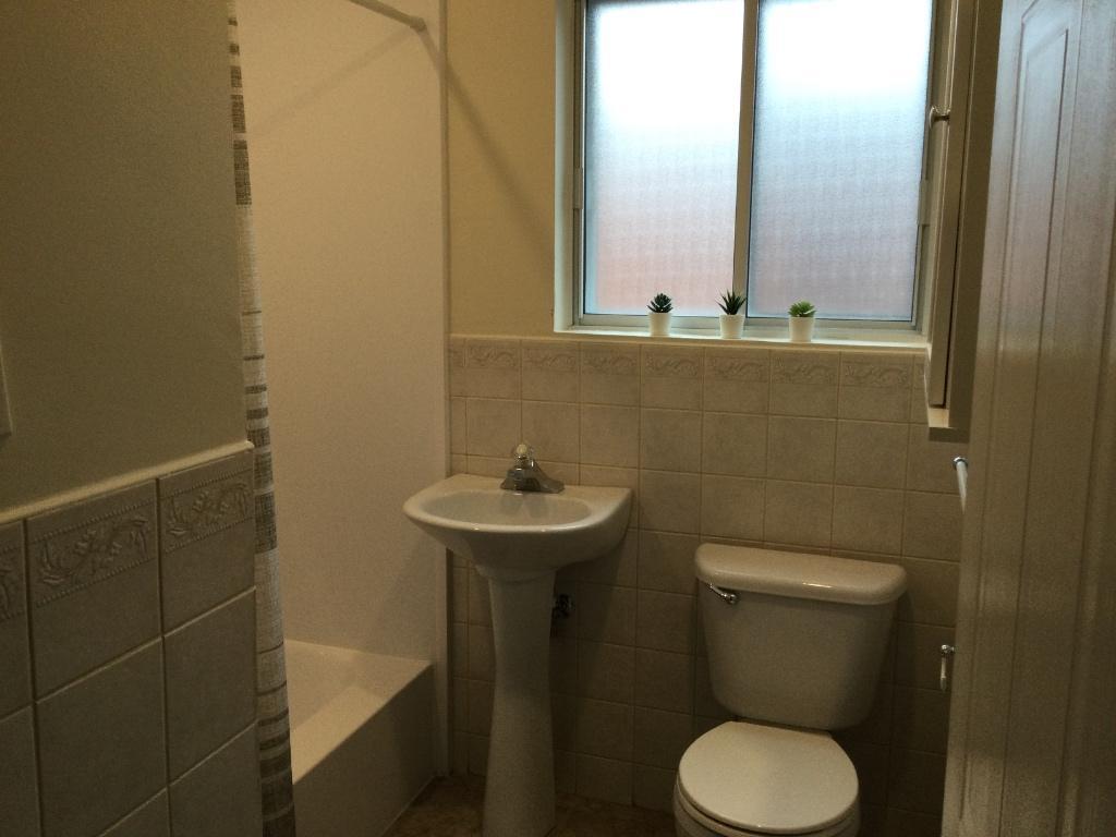 Haut de duplex 4 1/2 avec pièce de lavage | 3222057