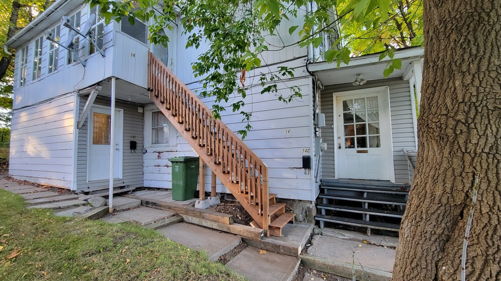 Logement 3 ½ A Sainte-Agathe-Des-Monts. | 3222190