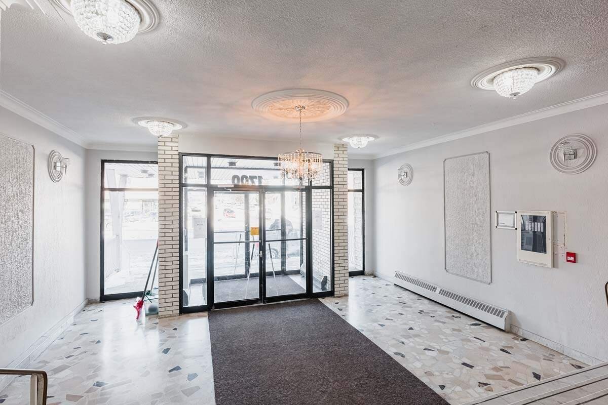 Superbe Appartement 3 Pièces Et Demie Situé Au Cœur De LaSalle! | 3222705