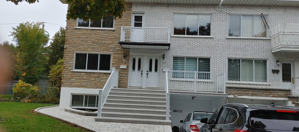 Magnifique Appartement Avec 3 Chambres | 3222920