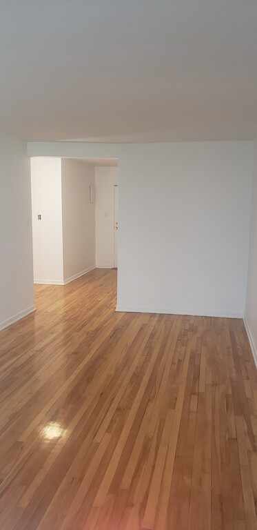 5 ½ Chauffage Et Eau Chaude Inclus | 3223005