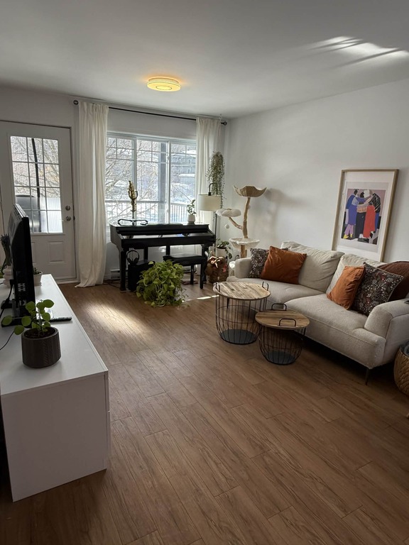 Magnifique 41/2 Près De La Nature | 3223010