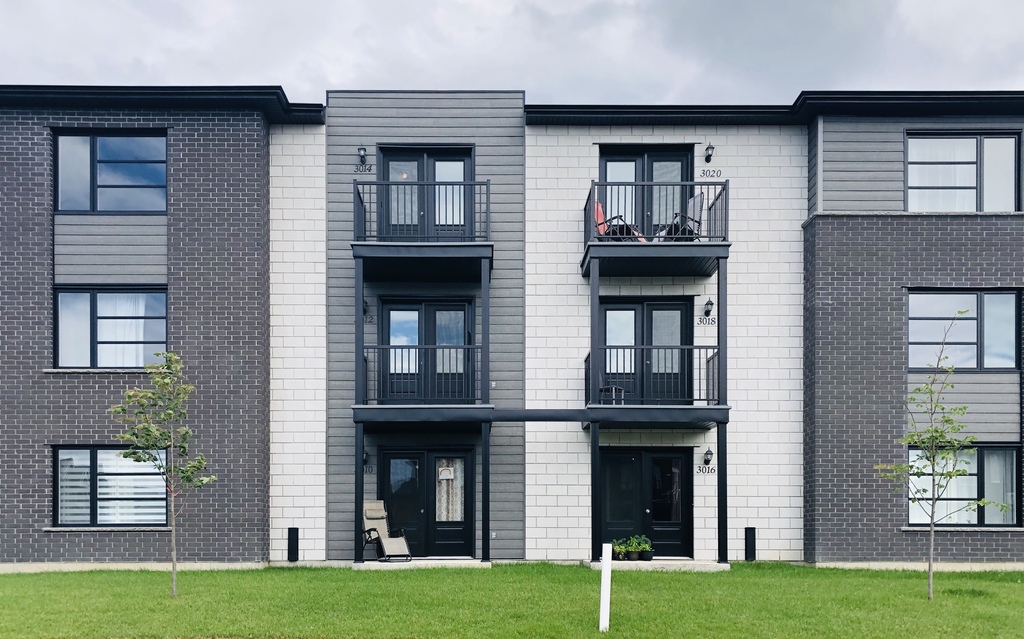 3012 Du Chevalier, Disponible Le 1er Mai | 3223017