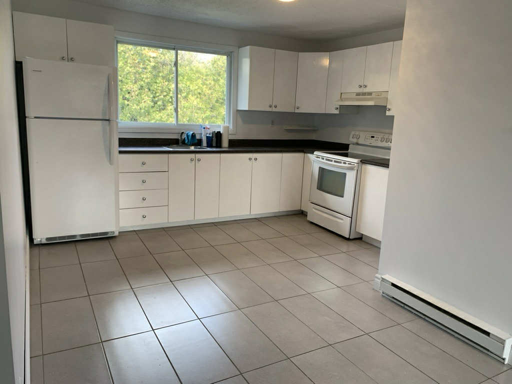 Un Grand 2 Chambres - Big 2-bedrooms! | 3223038