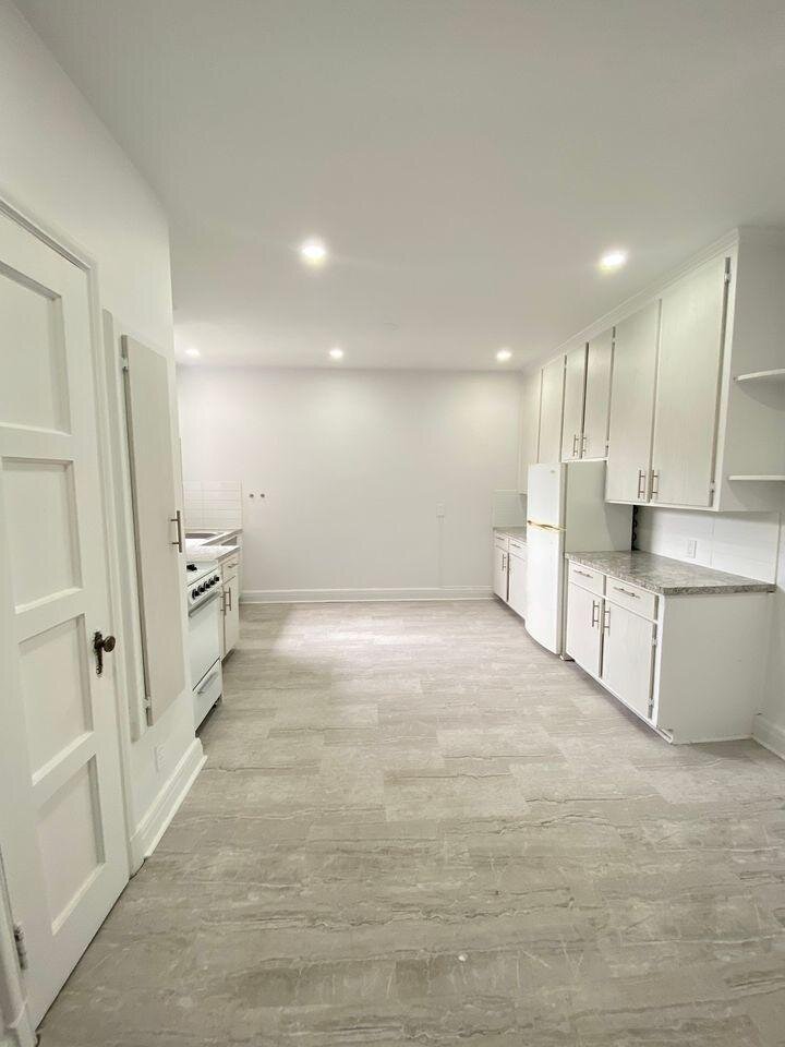 25 - 5821 CHEMIN COTE ST LUC, Montréal | 3223041