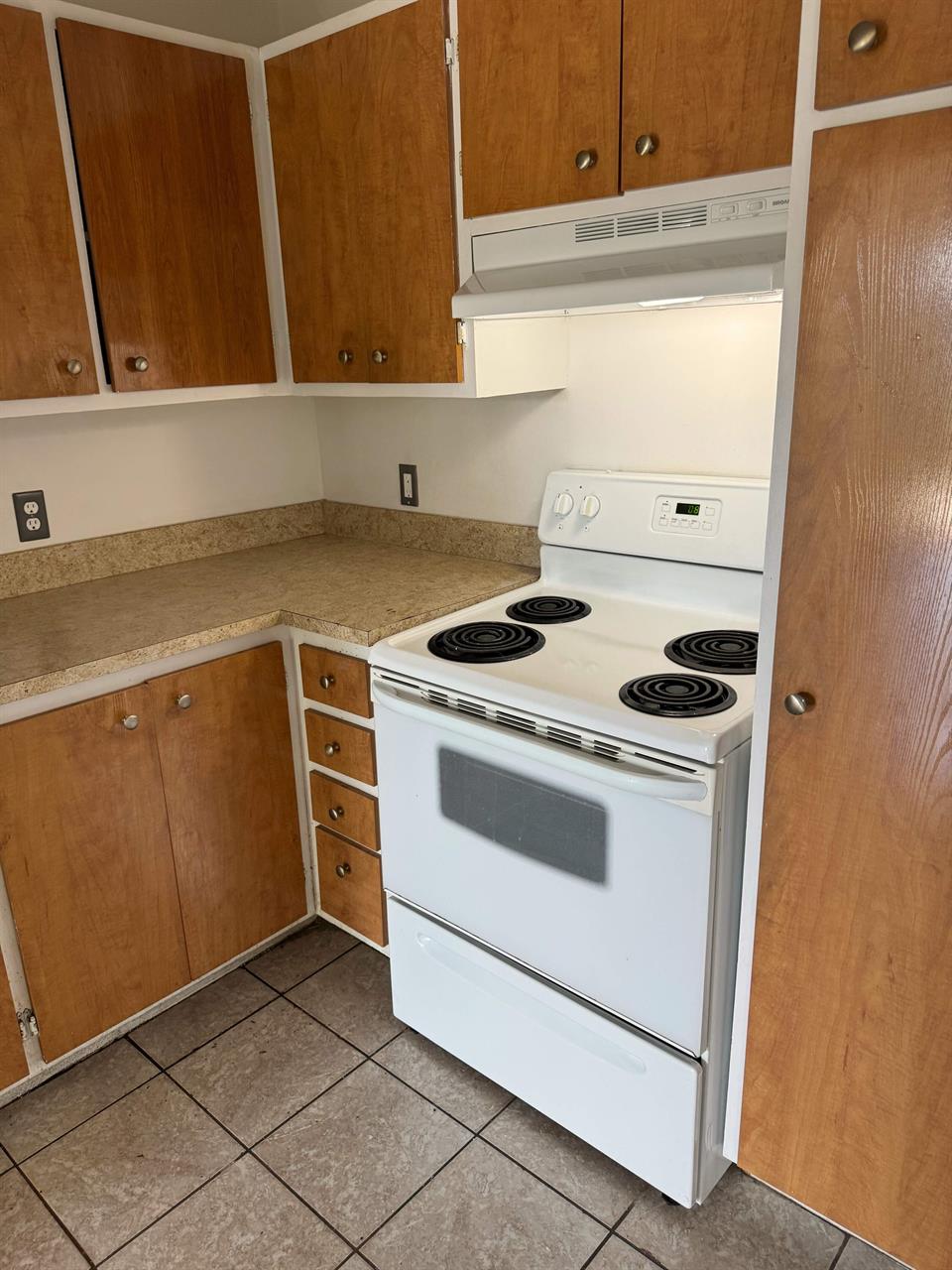 1 CH - 1 SDB - Côte Saint-Luc - $1,495 /mo | 3223097