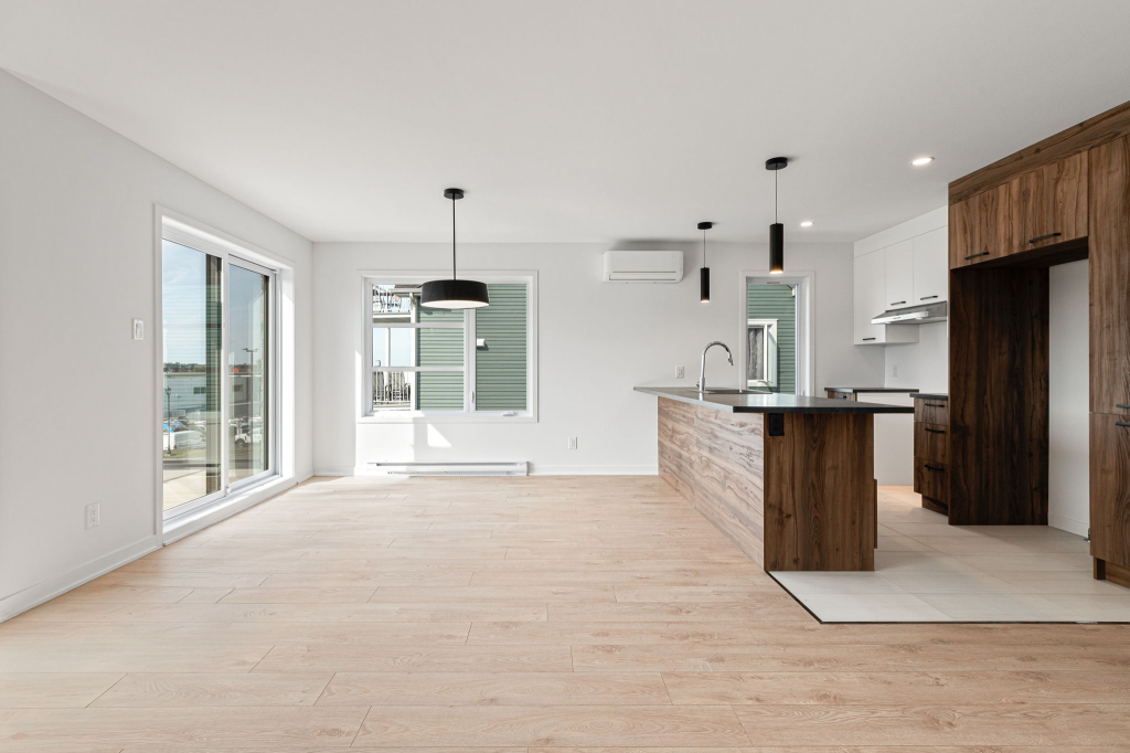 4 1/2 Neuf Style Condo Et Avec GARAGE | 3223173