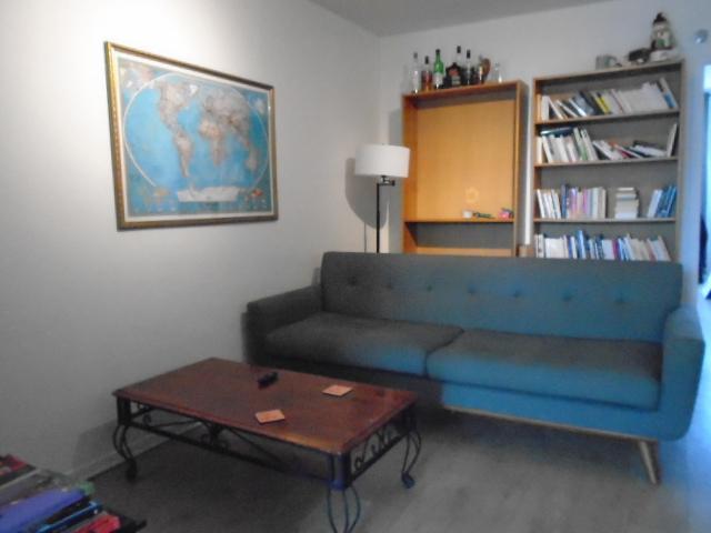 3 ½ rue Dézéry Montréal ( Hochelaga Maisonneuve) Pour avril | 3223232