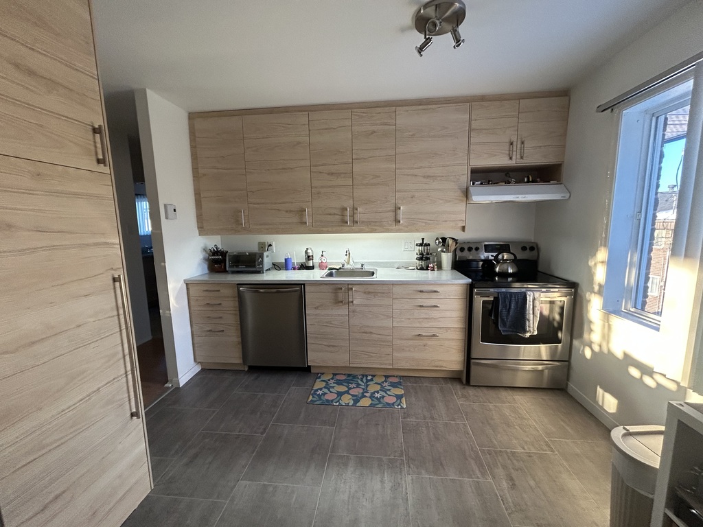 Logement 4 1/2 Dans Lévis Centre-ville | 3223301