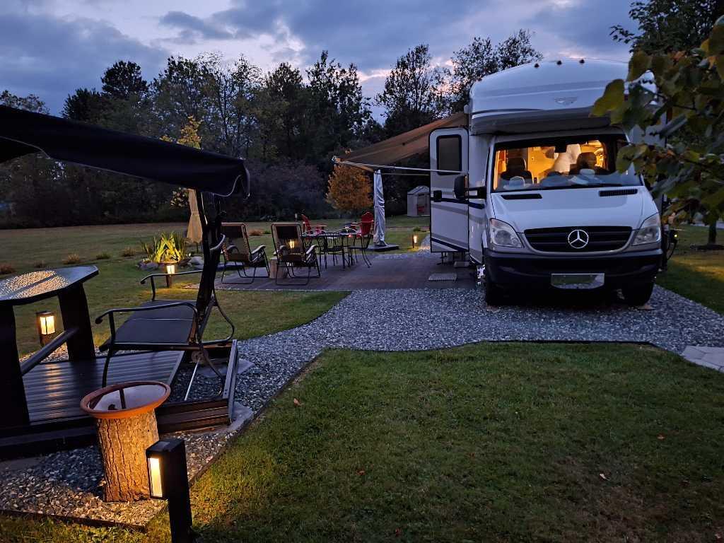 Terrain privé numéro 78 au camping du lac d'argent. | 3223405