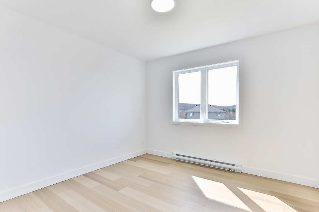 Grand 3 Chambres 1,5 Sdb | 3224170