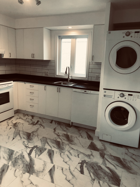 4 1/2, Internet Inclus + 6 Électros | 3224196