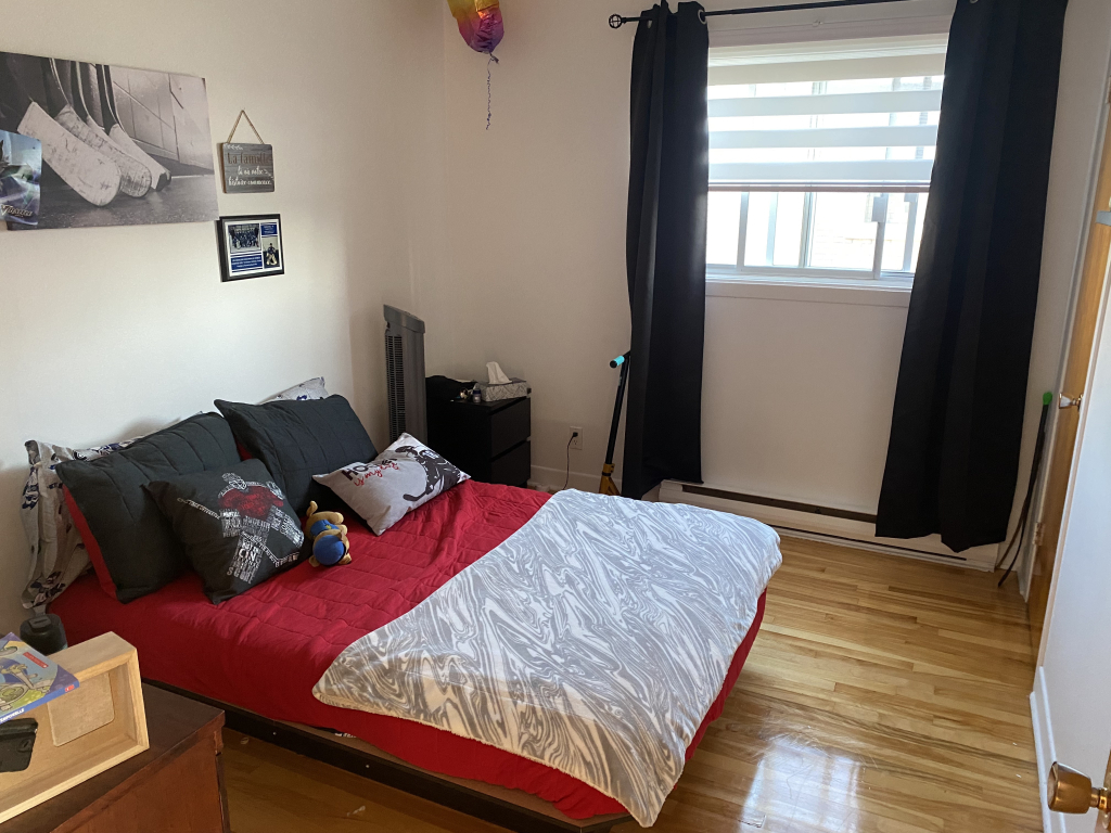 5 1/2 Près Des Services, Rénové | 3224203