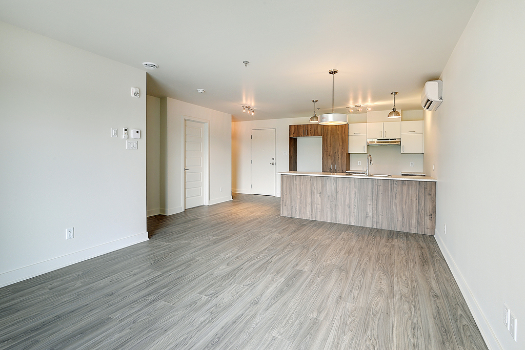 4 1/2, ASCENSEUR, POSSIBILITÉ GARAGE | 3224373