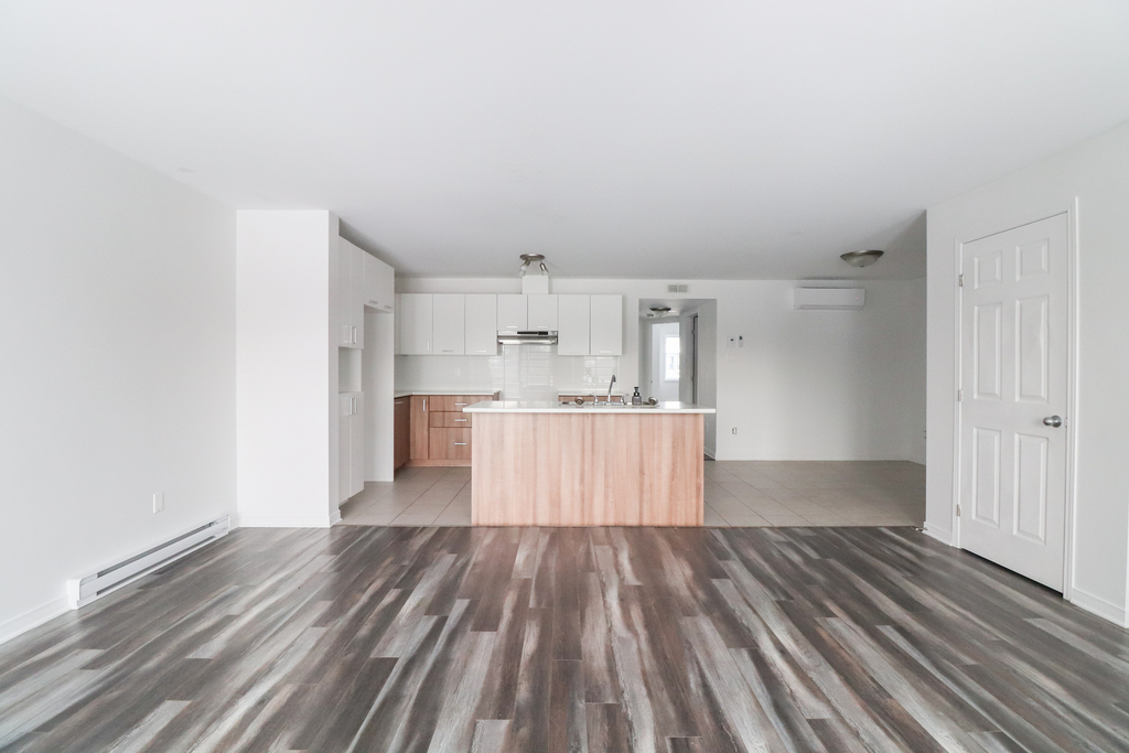 Grand Logement 2 Chambres à Louer | 3224384