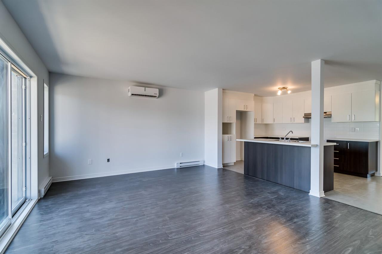 (Hull) Grand Logement Tout Près D'Ottawa | 3224393