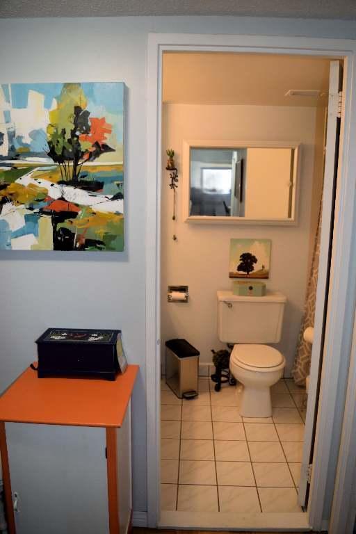 Grand 4 et demi lumineux situé au 8ième étage d’un immeuble en béton avec vue sur la rivière des Prairies. | 3224592