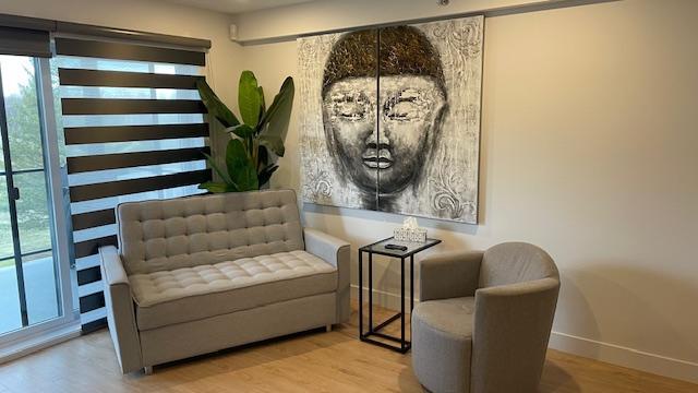 Beau grand 3 1/2 au 3e étage | 3224593